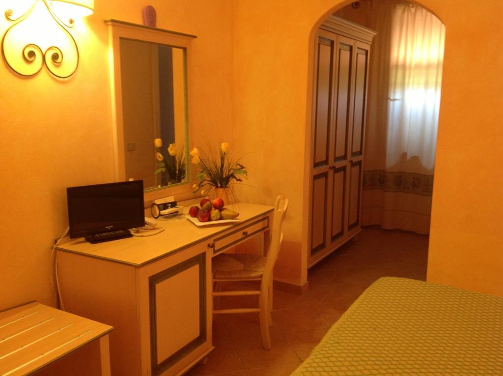 Hotel Fertilia Zewnętrze zdjęcie
